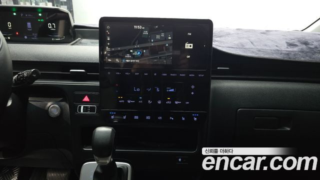 Hyundai Staria 2023 — photo 20