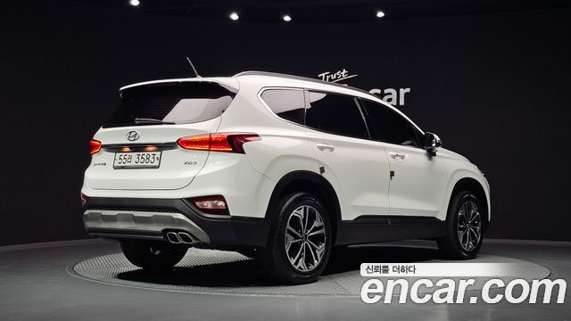 Hyundai Santafe 2019 — photo 2
