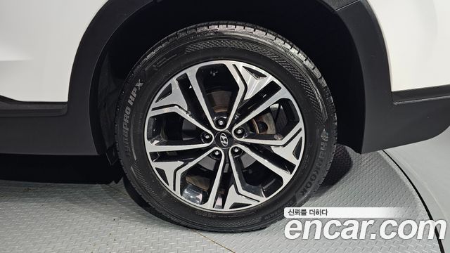 Hyundai Santafe 2019 — photo 7