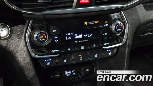 Hyundai Santafe 2019 — photo 29
