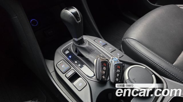 Hyundai Maxcruz 2015 — photo 12