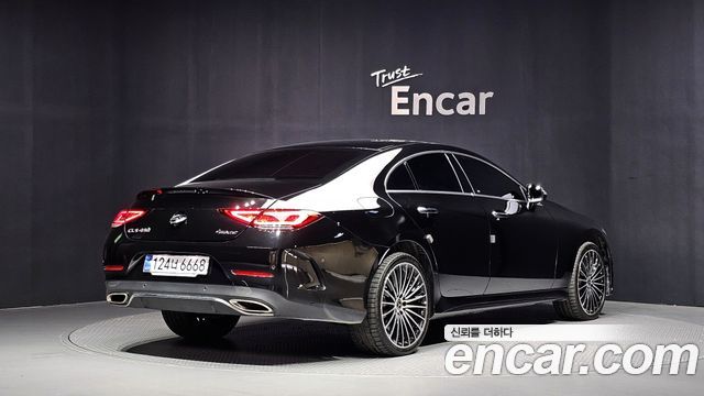 Mercedes-Benz CLS-Class 2023 — photo 2