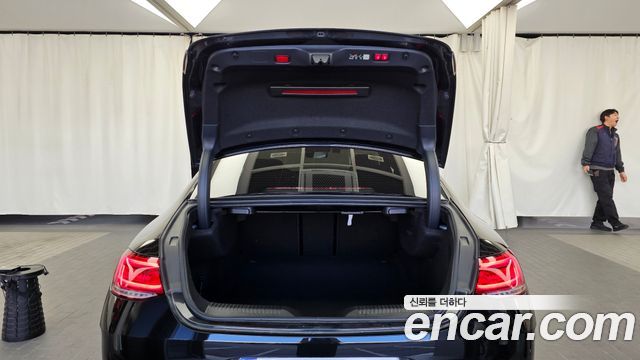 Mercedes-Benz CLS-Class 2023 — photo 26