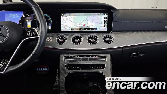 Mercedes-Benz CLS-Class 2023 — photo 16