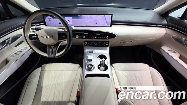 Genesis GV70 2025 — photo 10