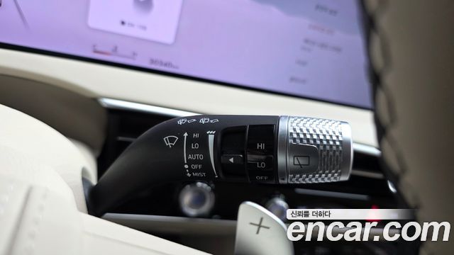 Genesis GV70 2025 — photo 29