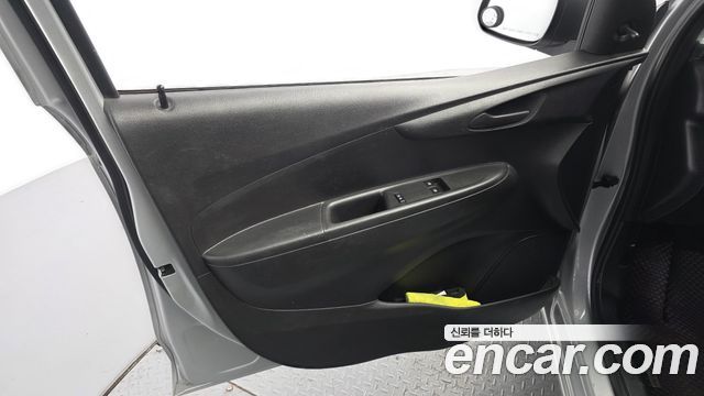 Chevrolet Korea Spark 2017 — photo 14