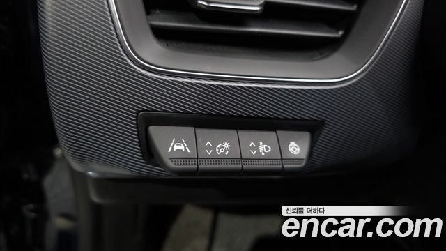 Renault Korea XM3 2020 — photo 25