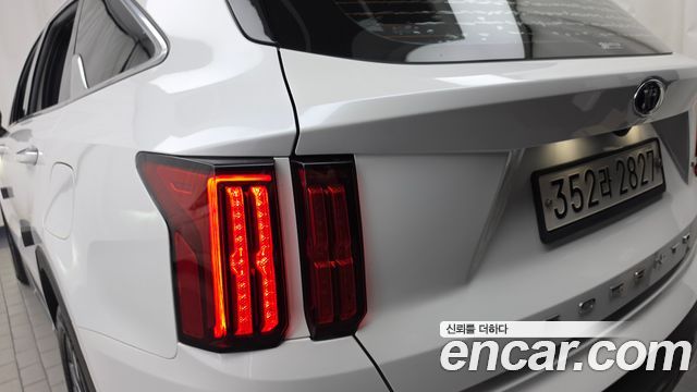 Kia Sorento 2021 — photo 9