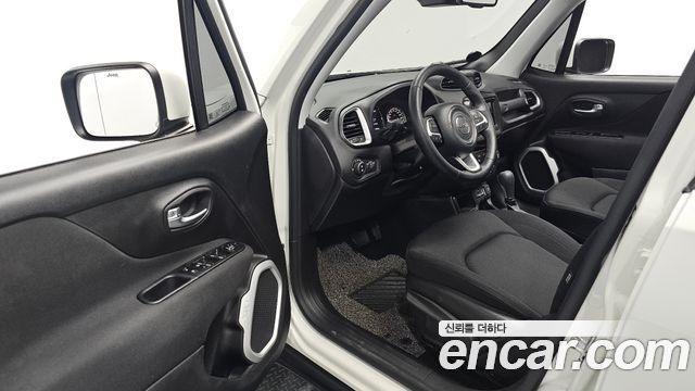 Jeep Renegade 2020 — photo 17