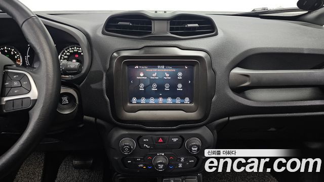 Jeep Renegade 2020 — photo 20