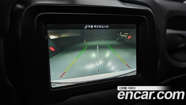 Jeep Renegade 2020 — photo 21