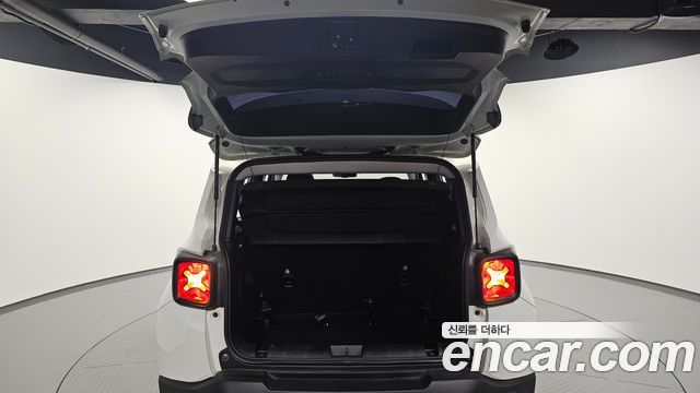 Jeep Renegade 2020 — photo 26