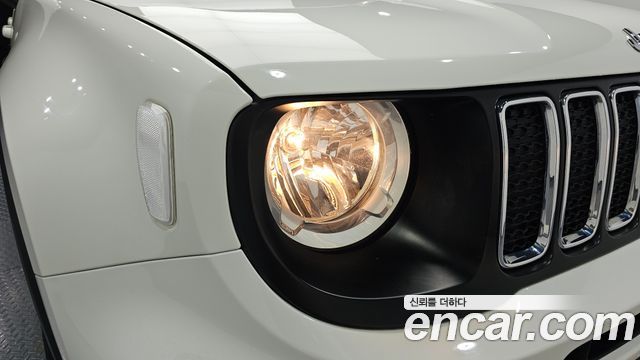 Jeep Renegade 2020 — photo 8