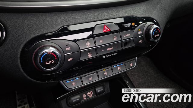 Kia Sorento 2016 — photo 21