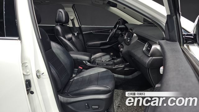 Kia Sorento 2016 — photo 16