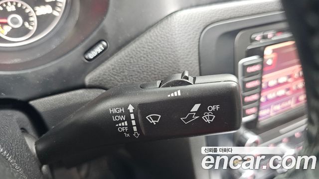 Volkswagen Jetta 2013 — photo 27