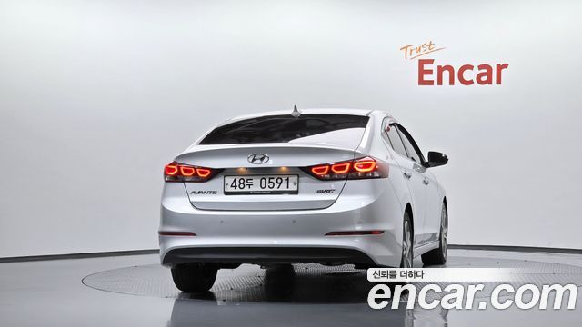 Hyundai AVANTE 2016 — photo 4