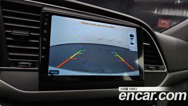 Hyundai AVANTE 2016 — photo 15