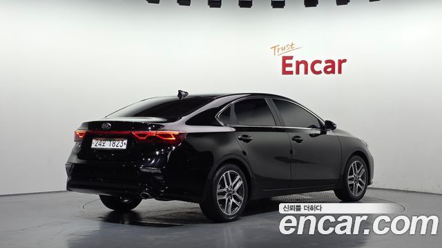 Kia K3 2019 — photo 2