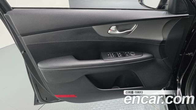 Kia K3 2019 — photo 14
