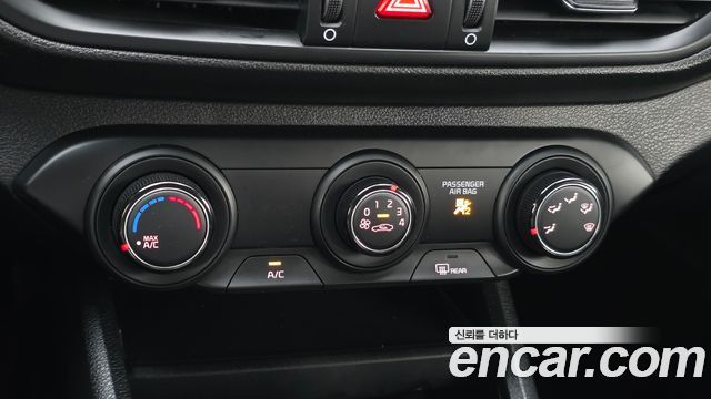 Kia K3 2019 — photo 29