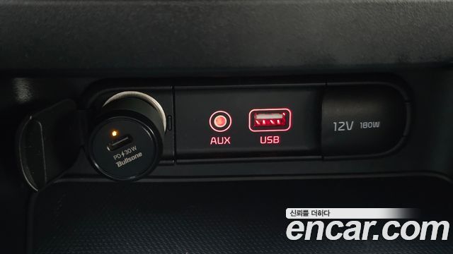Kia K3 2019 — photo 30