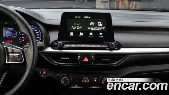 Kia K3 2019 — photo 32