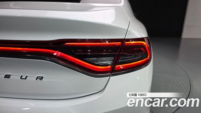 Hyundai Grandeur 2019 — photo 9