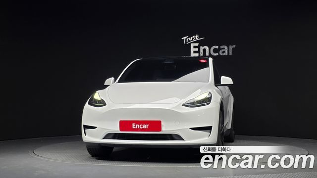 Tesla Model Y 2024 — photo 3