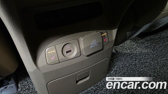 Kia Canival 2019 — photo 19