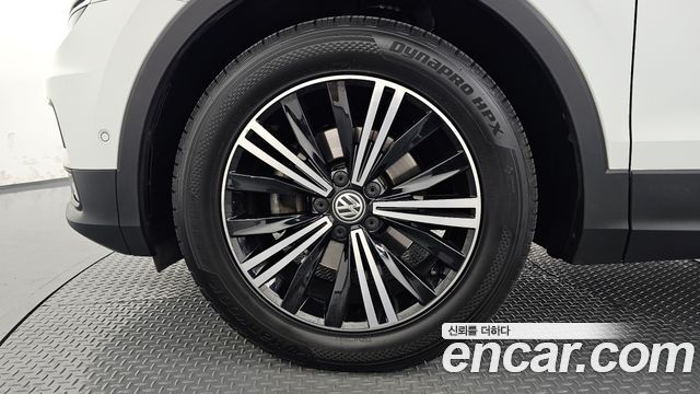 Volkswagen Tiguan 2020 — photo 5