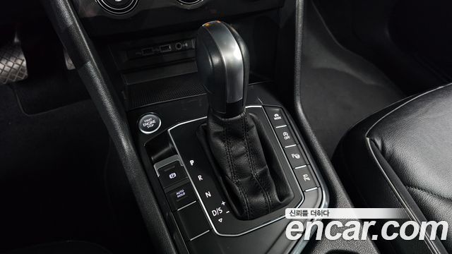 Volkswagen Tiguan 2020 — photo 12