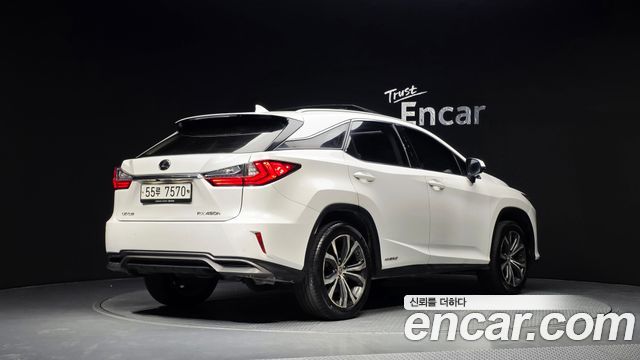 Lexus RX 2017 — photo 2