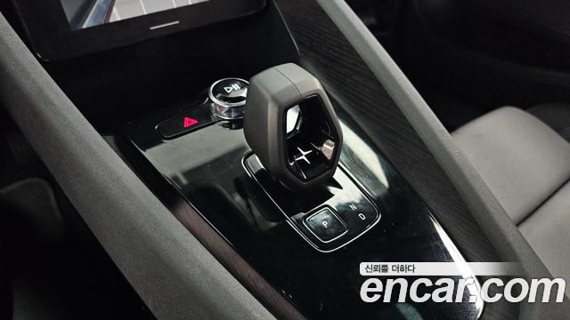 Polestar Polestar 2 2022 — photo 12