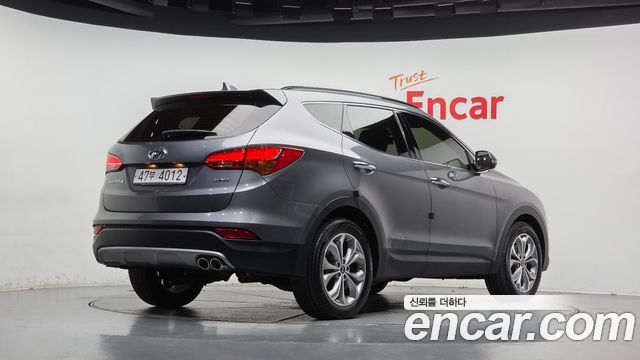 Hyundai Santafe 2015 — photo 2