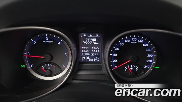 Hyundai Santafe 2015 — photo 8