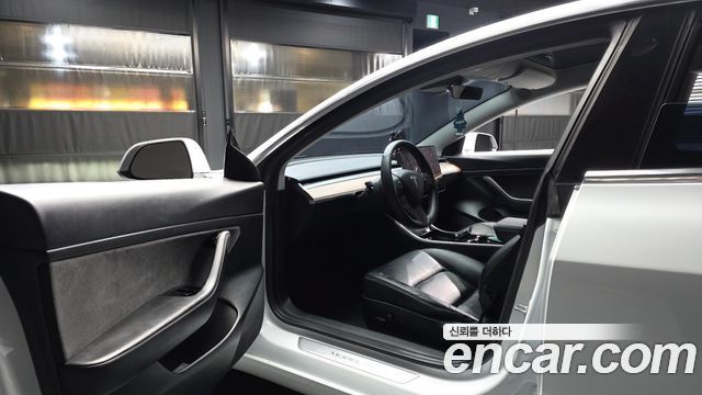Tesla Model 3 2020 — photo 13