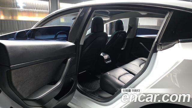 Tesla Model 3 2020 — photo 16