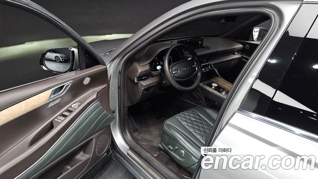 Genesis GV80 2023 — photo 11