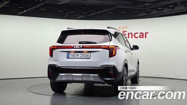 Kia Seltos 2024 — photo 4