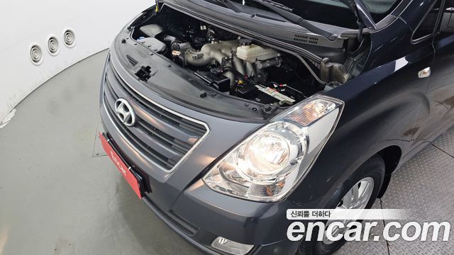Hyundai Starex 2018 — photo 6