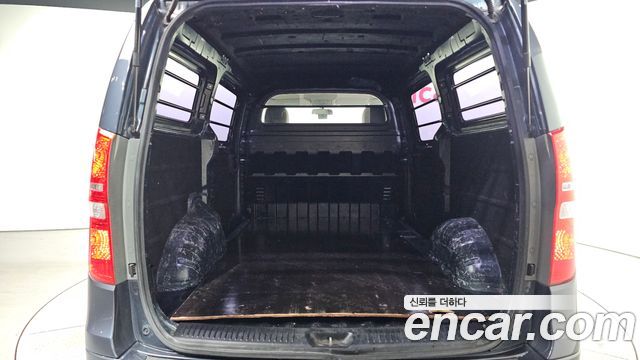 Hyundai Starex 2018 — photo 20