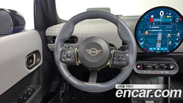 Mini Cooper 2025 — photo 12