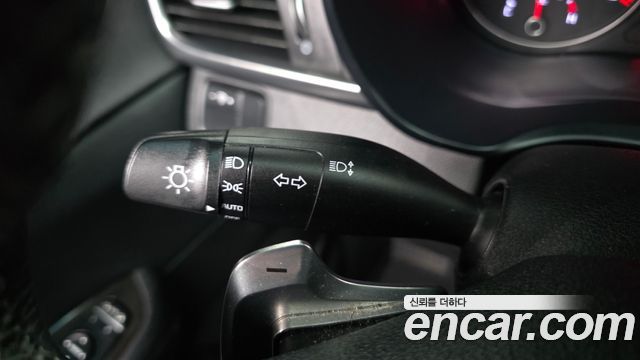 Kia K5 2016 — photo 18