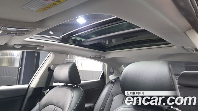 Kia K5 2016 — photo 19