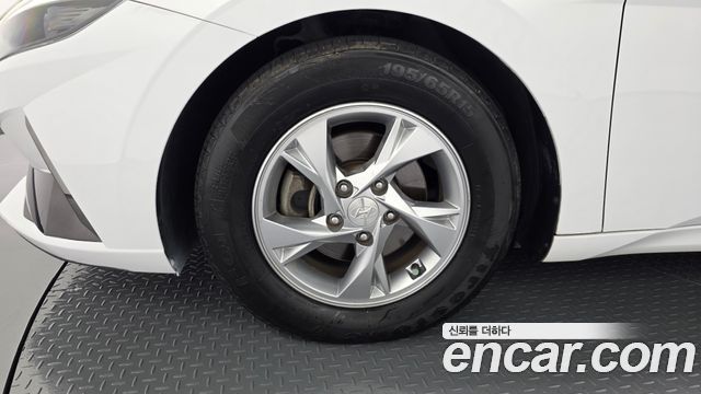 Hyundai AVANTE 2021 — photo 5