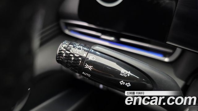 Hyundai AVANTE 2021 — photo 27