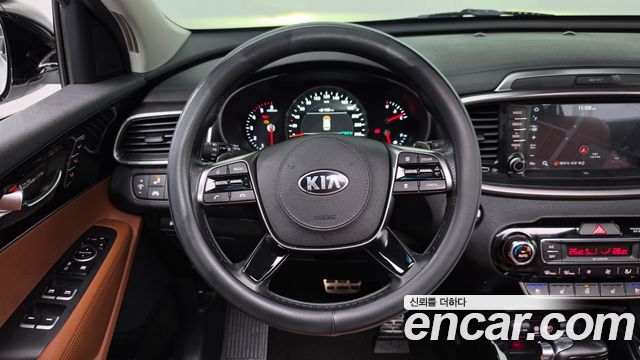 Kia Sorento 2018 — photo 13