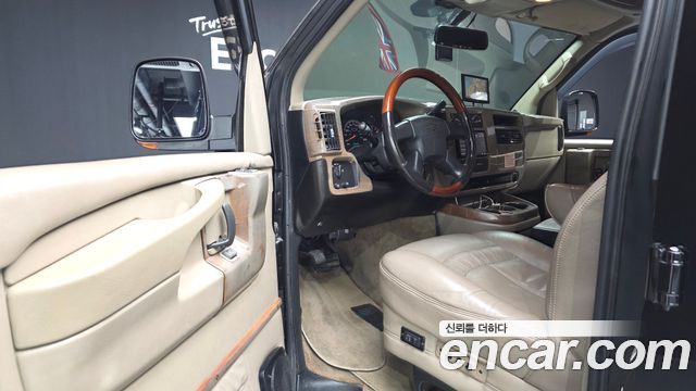 Chevrolet Express Van 2007 — photo 10